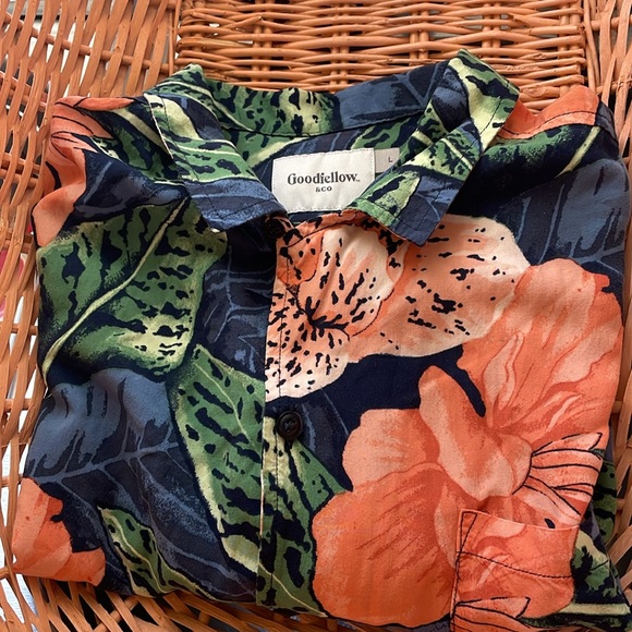 Goodiellow & Co Men’s Sz L Standard Casual Masculine Button Up Shirt - Picture 6 of 6